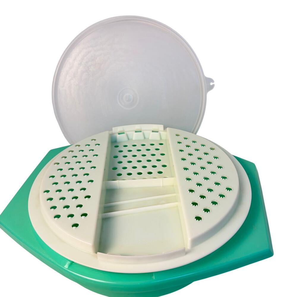 VTG Tupperware jadeite green cheese lettuce grater mandolin bowl with lid. 786.